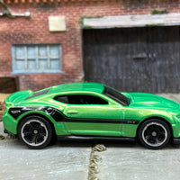 Loose Hot Wheels 2017 Chevy Camaro ZL1 Dressed in Green and Black