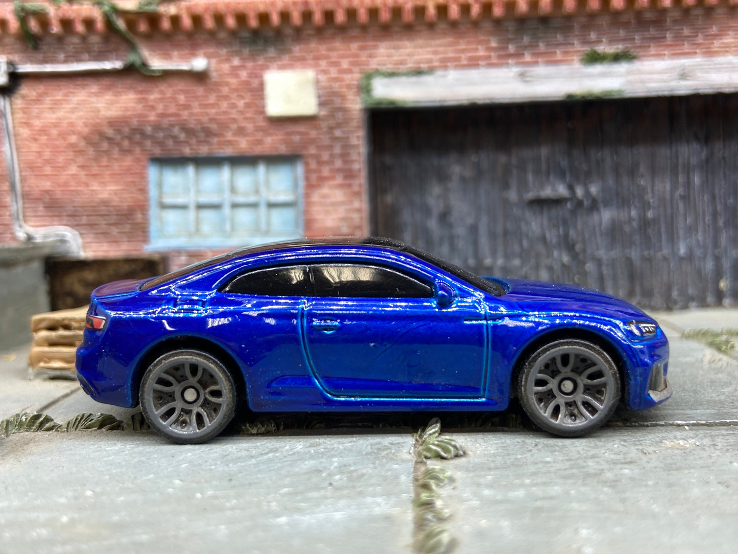 Loose Hot Wheels Audi RS 5 Coupe Dressed in Blue