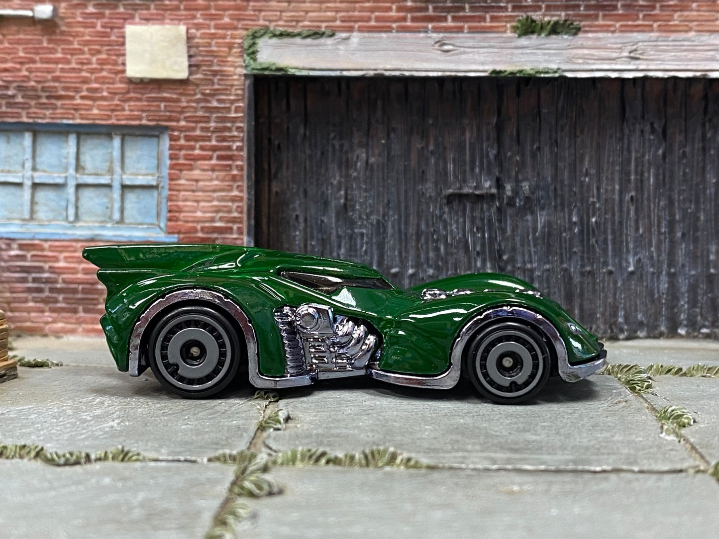 Loose Hot Wheels - Batman Batmobile Arkham Asylum - Dark Green