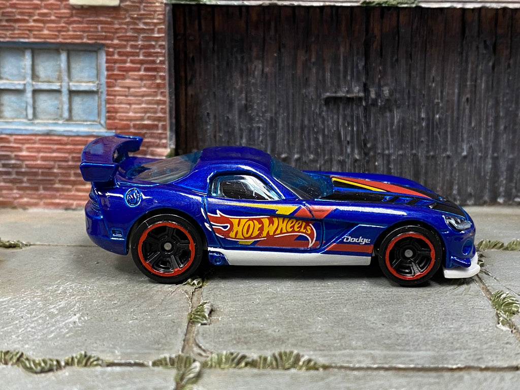 Hot wheels dodge viper top srt10 acr