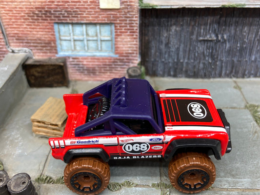 Loose Hot Wheels - Ford Bronco 4×4 - Red 68 Baja Blazers Livery