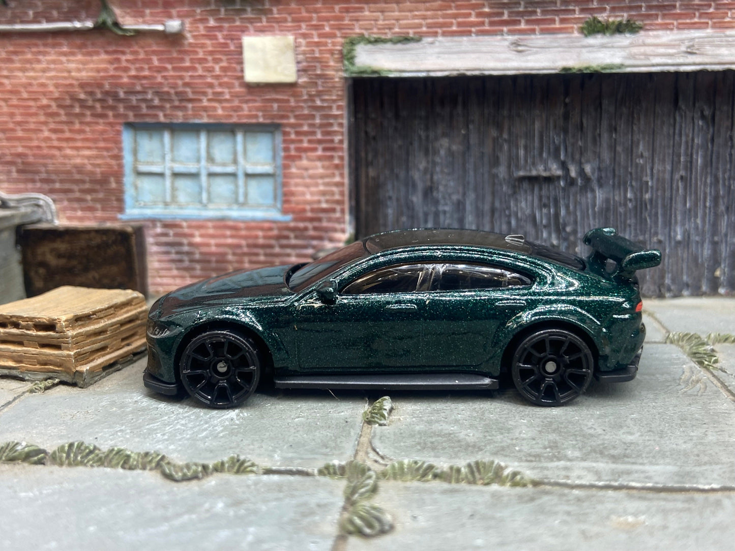 Loose Hot Wheels: Jaguare XE SV Project 8 - Green