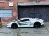 Loose Hot Wheels - Lamborghini Aventador LP 700-4 - White and Green Police