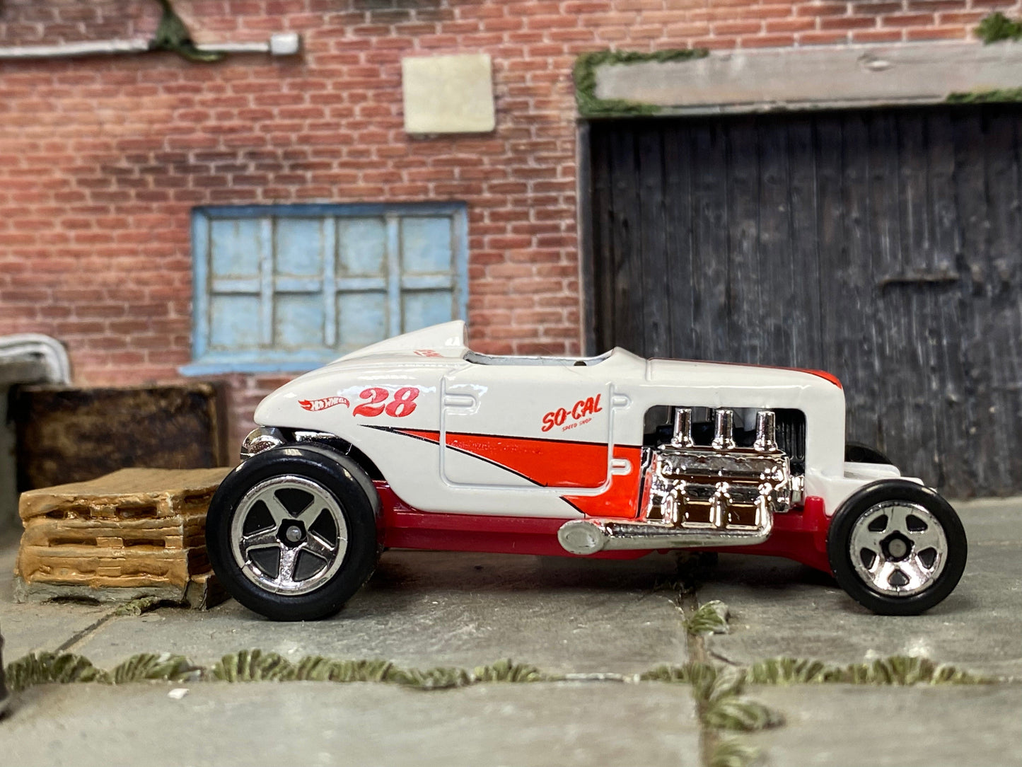 Loose Hot Wheels - Max Steel Hot Rod - So Cal White and Red