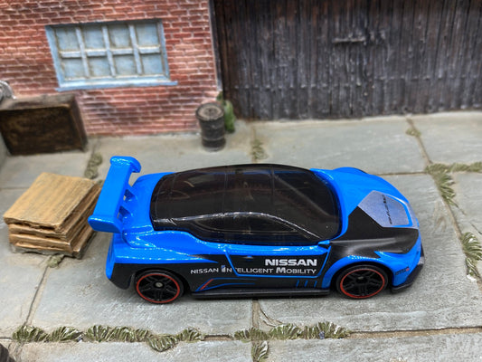 Loose Hot Wheels - Nissan Leaf Nismo RC02 - Blue, Black and Silver