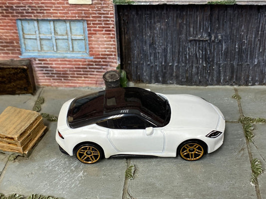 Loose Hot Wheels - Nissan Z Proto - White