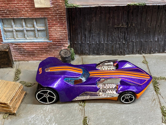 Loose Hot Wheels - Twin Mill III - Purple and Orange
