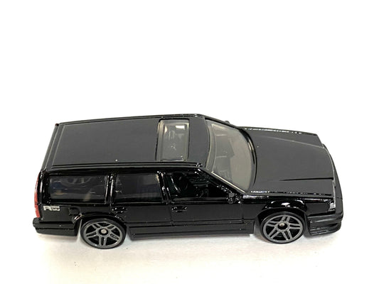 Loose Hot Wheels - Volvo 850 Estate - Black