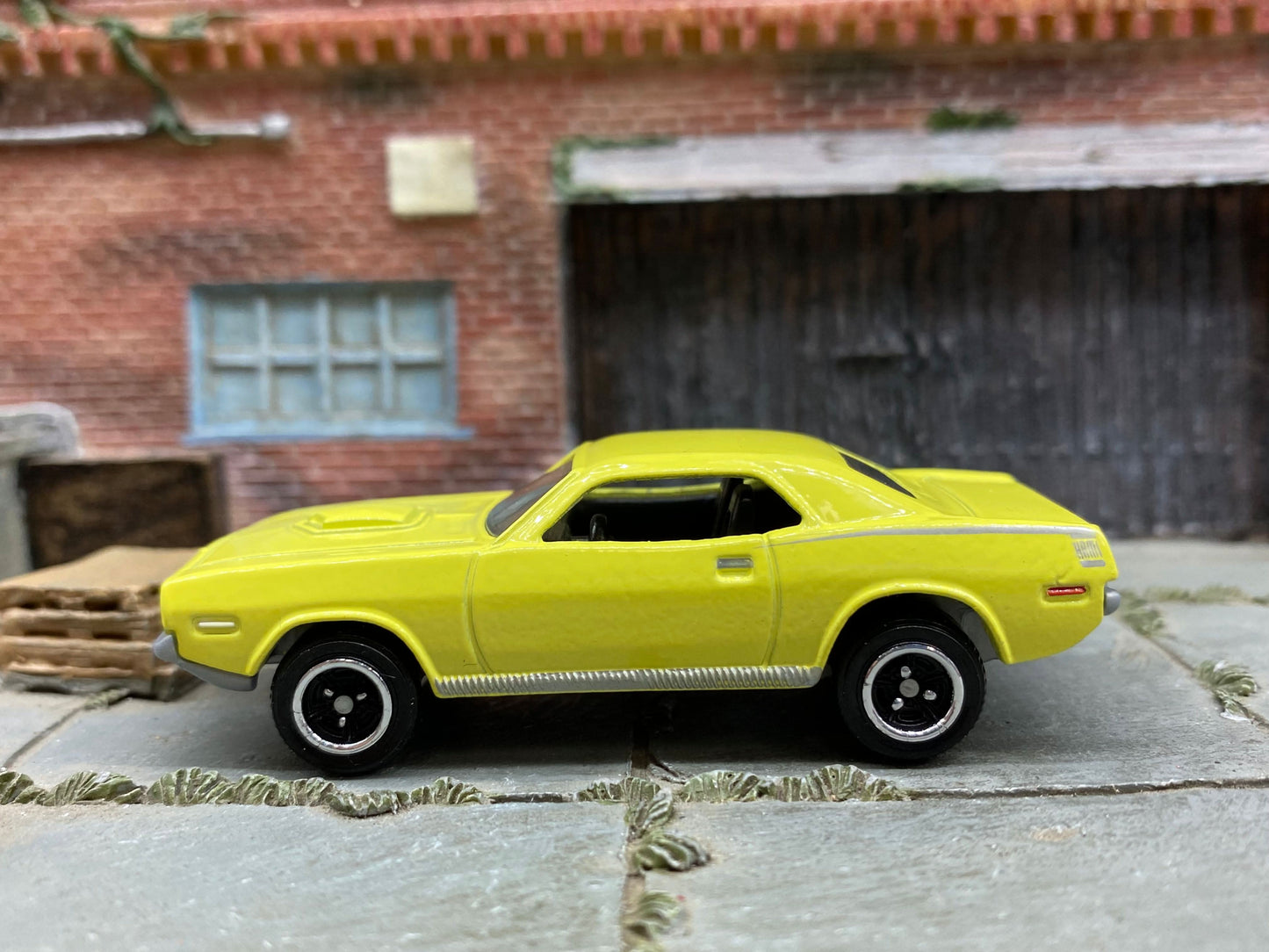 Loose Matchbox - 1970 Plymouth Cuda - Yellow