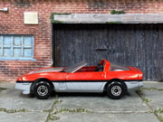 Loose Matchbox - 1984 Corvette - Red, Black and Gray