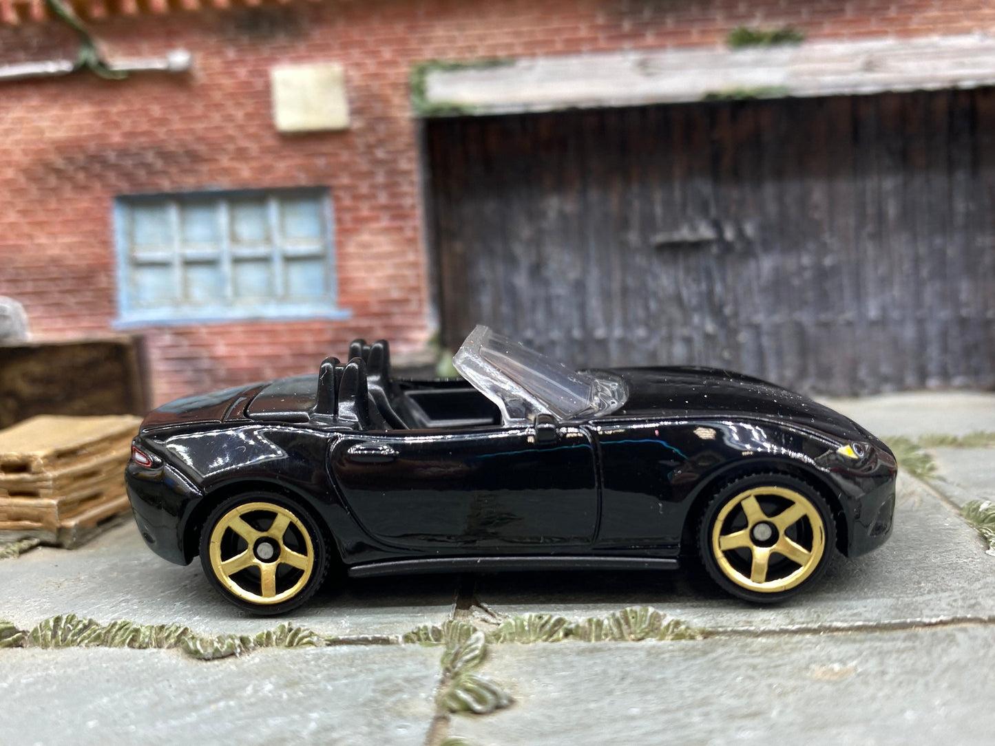 Loose Matchbox - 2015 Mazda MX-5 Miata - Black