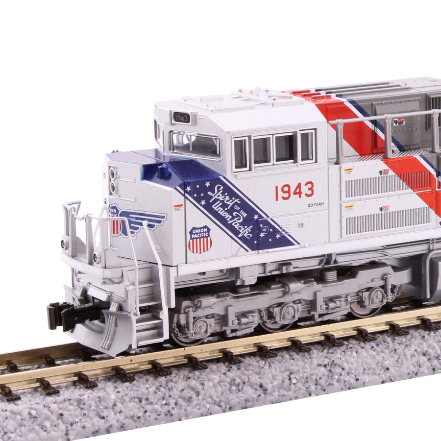 N EMD SD70ACe Nose Headlight – UP “The Spirit” #1943 (176-1943) exact product view 1
