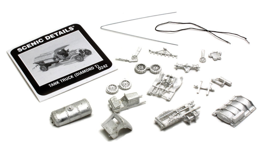 Woodland Scenics D242 HO Diamond T Tank Truck Kit actual unassembled components