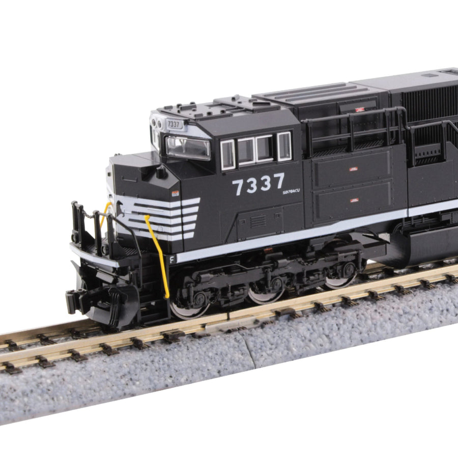 N SD70ACu Norfolk Southern #7337 (Cab Head Light) (176-8561) exact product view 1
