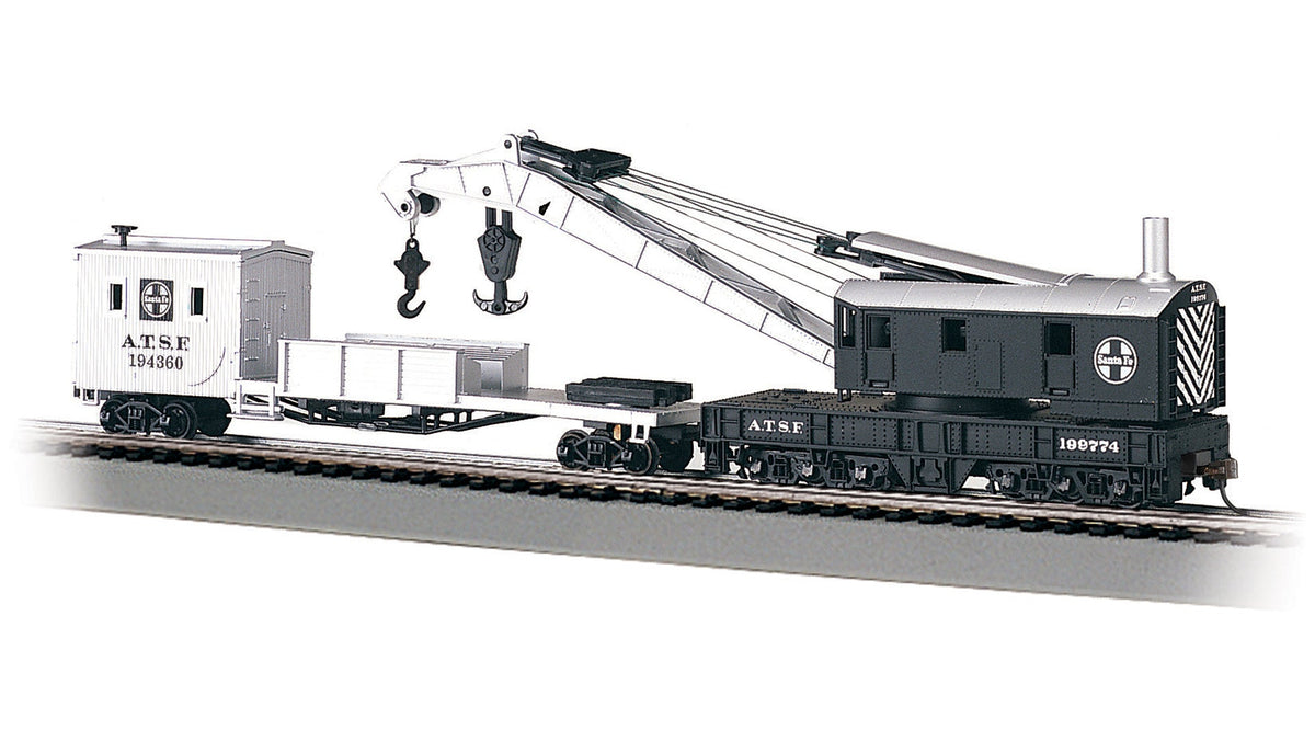 Bachmann HO Santa Fe 250-ton steam crane and boom tender, item 16102