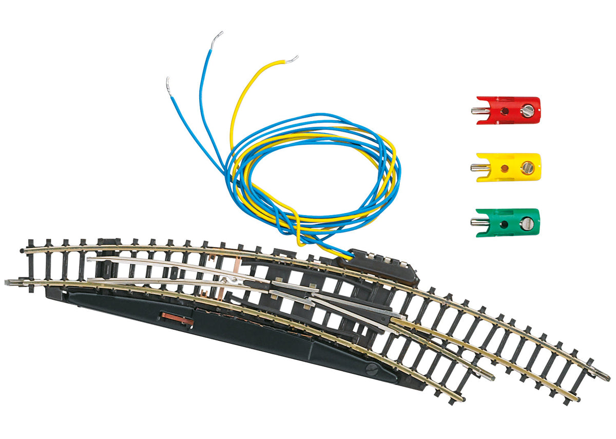 Märklin Electric Right Curved Turnout Radius 195 mm / 7-11/16" — exact product view