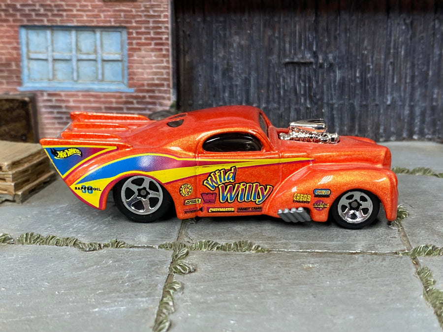 Hot Wheels '41 Willys orange Wild Willy, right side view