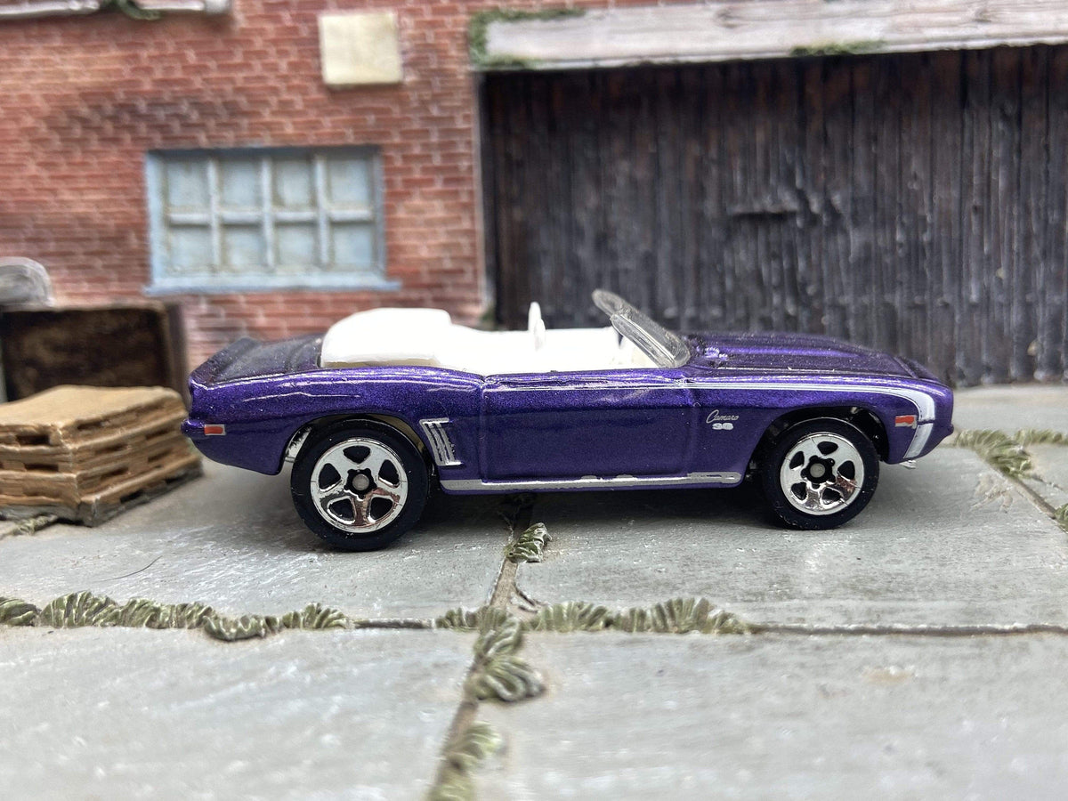 Loose Hot Wheels 1969 Chevy Camaro Convertible In Purple and White