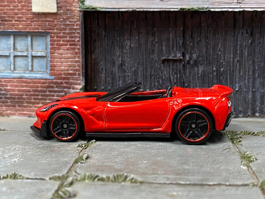 Loose Hot Wheels - Chevy Corvette C7 Z06 Convertible - Red with Black Hood Stripes
