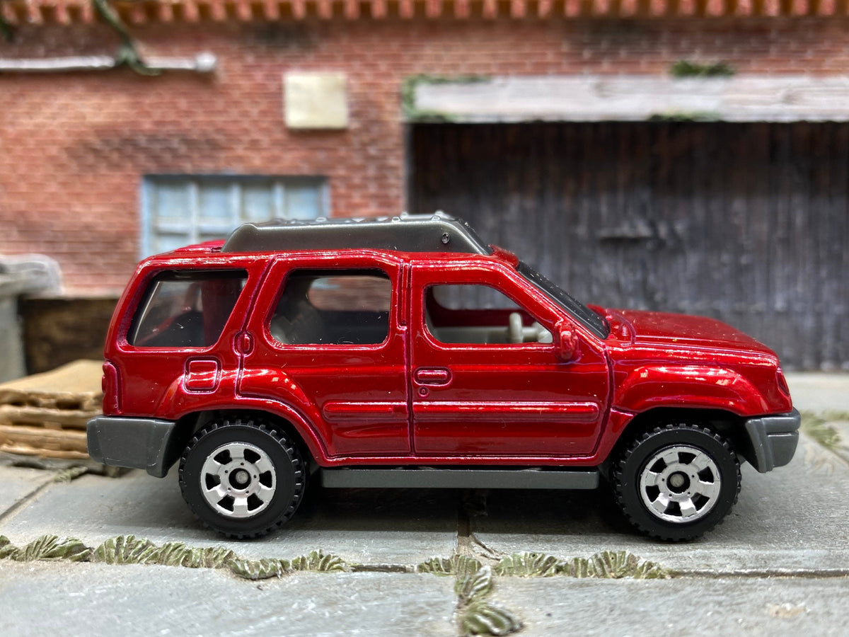 Matchbox 2000 Nissan XTerra in Red, loose diecast car