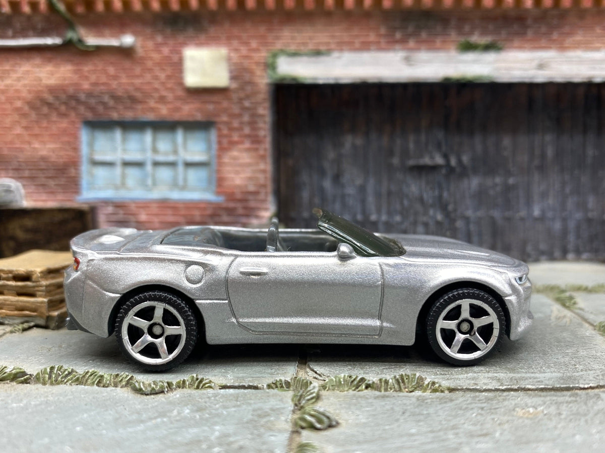 Matchbox 2018 Chevy Camaro in Silver, loose diecast car