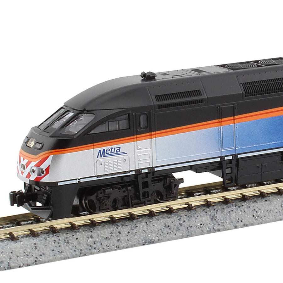 N MP36PH Chicago Metra Black Roof #403 (176-6123) exact product view 1