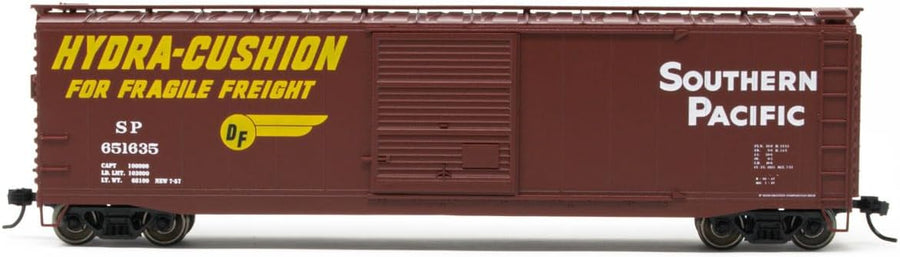 Rivarossi HR6585C HO Southern Pacific 651635 Hydra-Cushion boxcar, side view