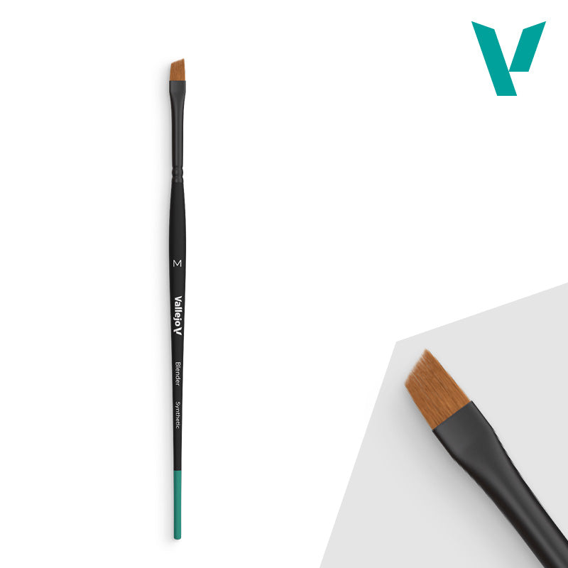 Vallejo B05002 Blender Flat Angled Synthetic Brush – Medium