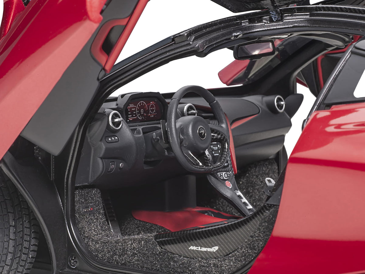 Mclaren 720S Memphis Red Metallic with Black Top and Carbon Accents 1/18 Model Car by Autoart image 3