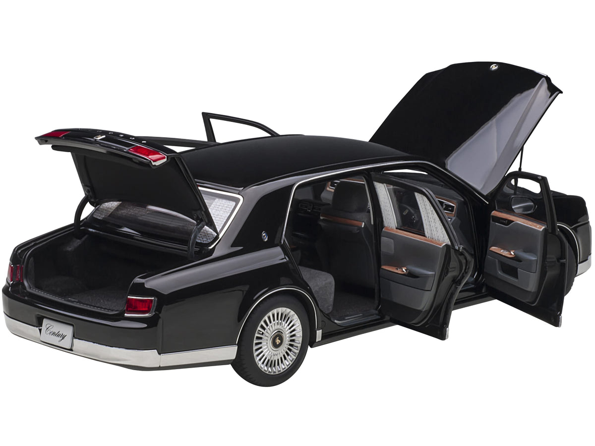 Toyota Century with Curtains RHD (Right Hand Drive) Black Special Edition 1/18 Model Car by Autoart image 3