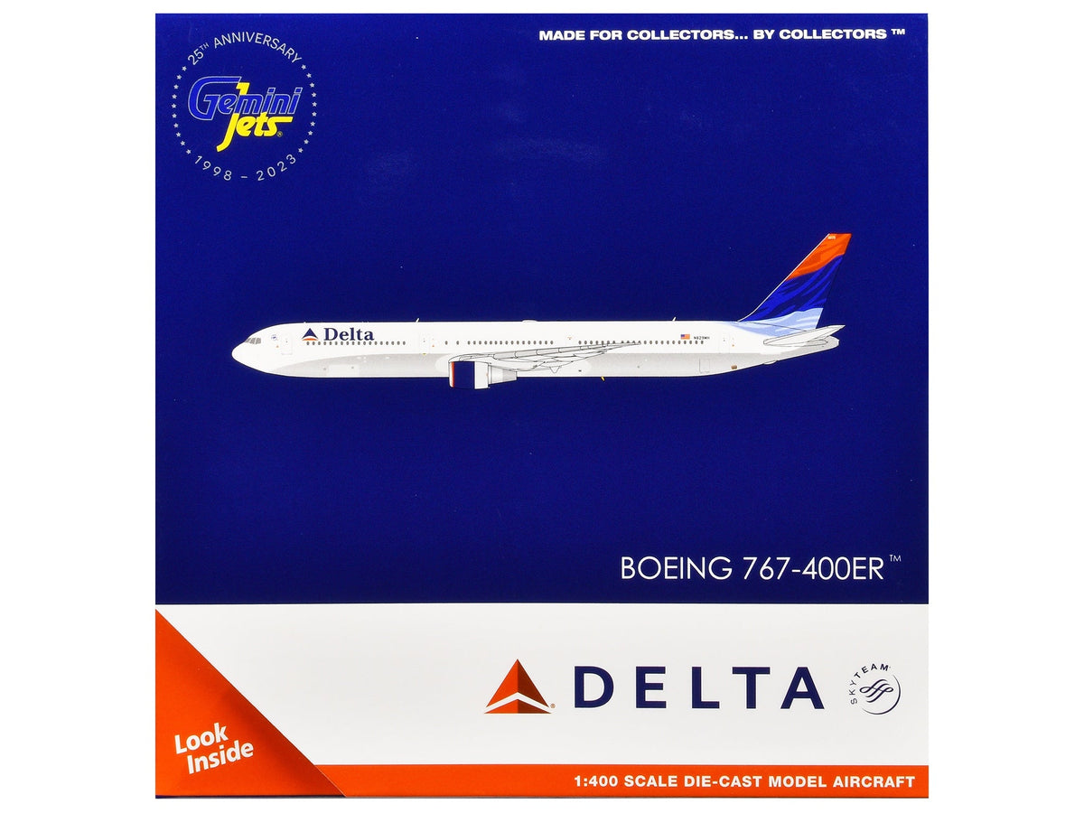 Boeing 767-400ER Commercial Aircraft "Delta Air Lines" (N829MH) White with Red and Blue Tail 1/400 Diecast Model Airplane by GeminiJets image 3