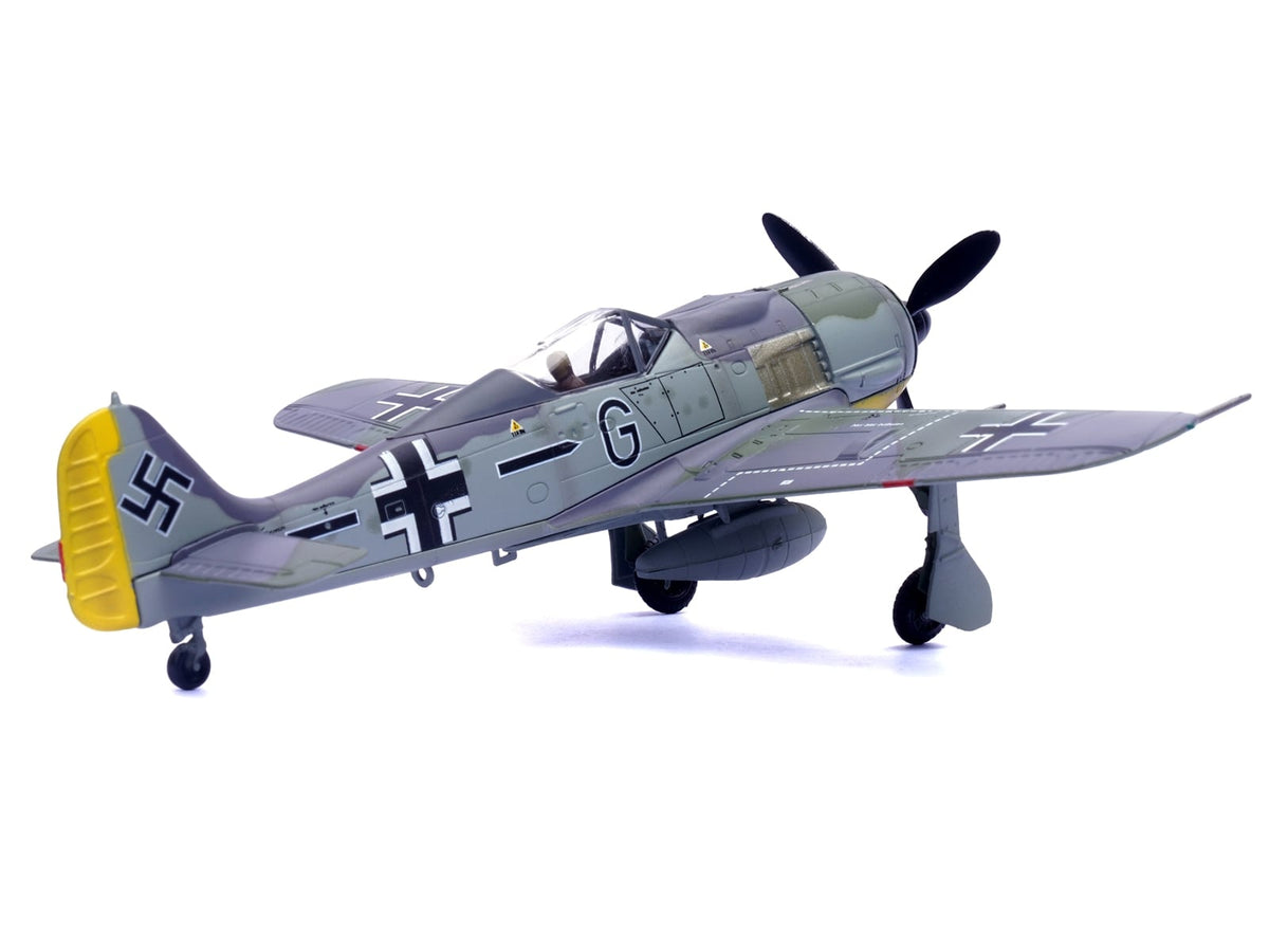Legion LEG-14620LA Fw 190A with dark fuselage markings and yellow rudder, 1:72