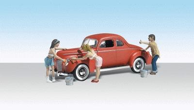 Woodland Scenics HO Scale Suds & Shine AutoScenes – AS5533