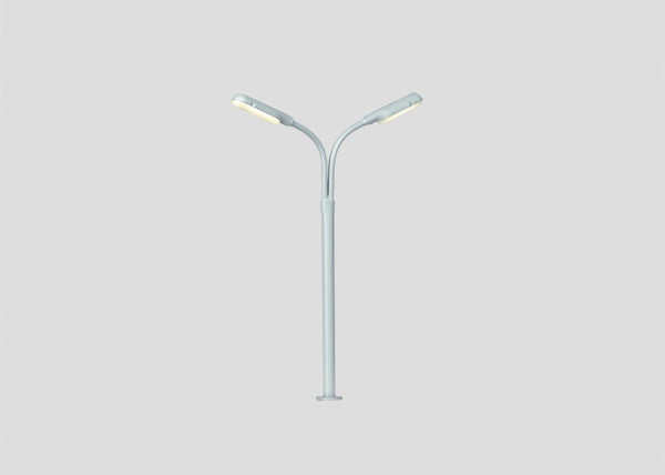 Märklin 72801 HO Double Curved Streetlight – 100mm
