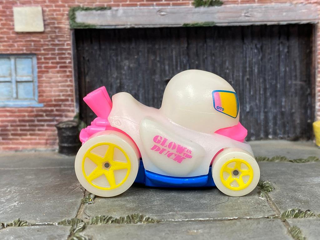 Loose Hot Wheels - Luck N'Roll Rubber Ducky - Pink and Blue GLOW IN THE DARK