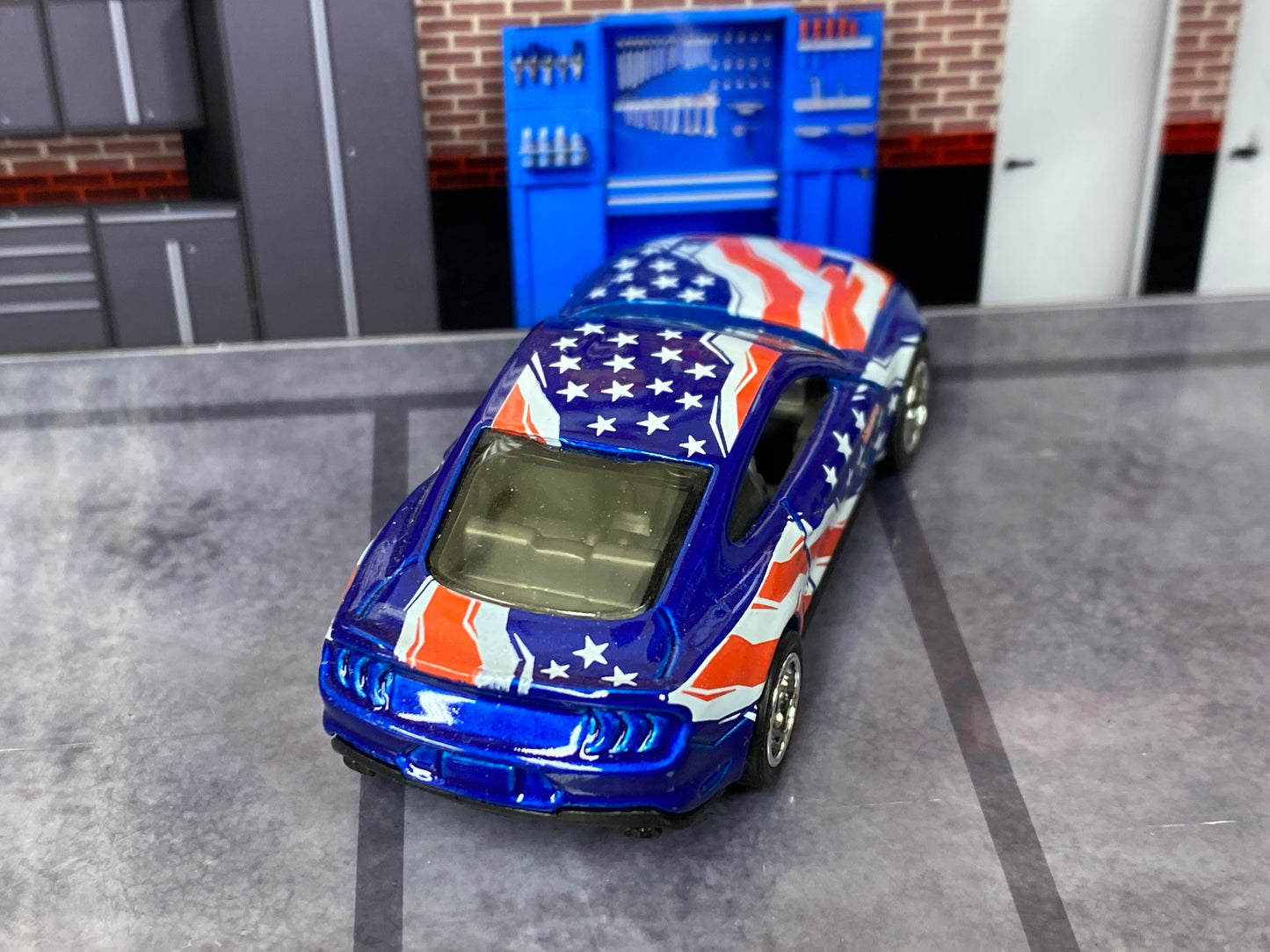 Custom Hot Wheels - 2018 Ford Mustang GT - Blue Stars and Stripes - Chrome AMR Wheels - Rubber Tires