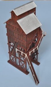 Bachmann HO Plasticville Coaling Station Kit - assembled example, view 1