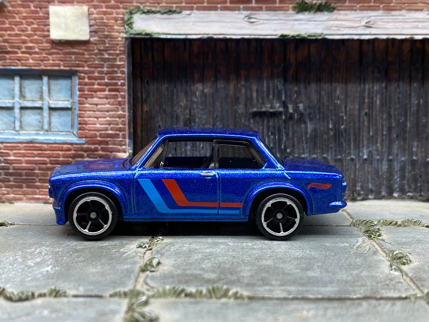 Loose Hot Wheels - BMW 2002 - Blue