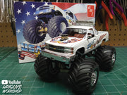 AMT1252 USA-1 Chevy Silverado Monster Truck completed model reference