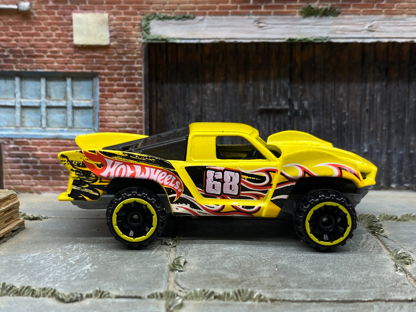 Loose Hot Wheels - Baja Truck - Yellow