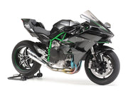 Tamiya 14131 Kawasaki Ninja H2R 1:12 — assembled and painted model, overall view