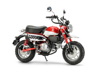 Tamiya 14134 Honda Monkey 125 1:12 — assembled and painted model, overall view
