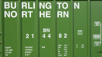 Bachmann HO 50-Foot Outside-Braced Boxcar with Flashing EOT - Burlington Northern — manufacturer product view 3