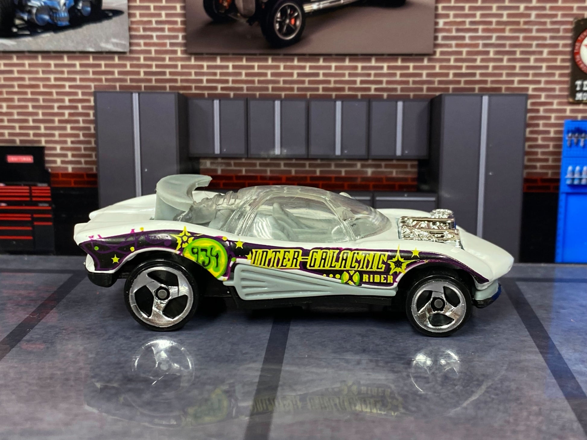 Loose Hot Wheels - Flashfire - White Inter Galactic