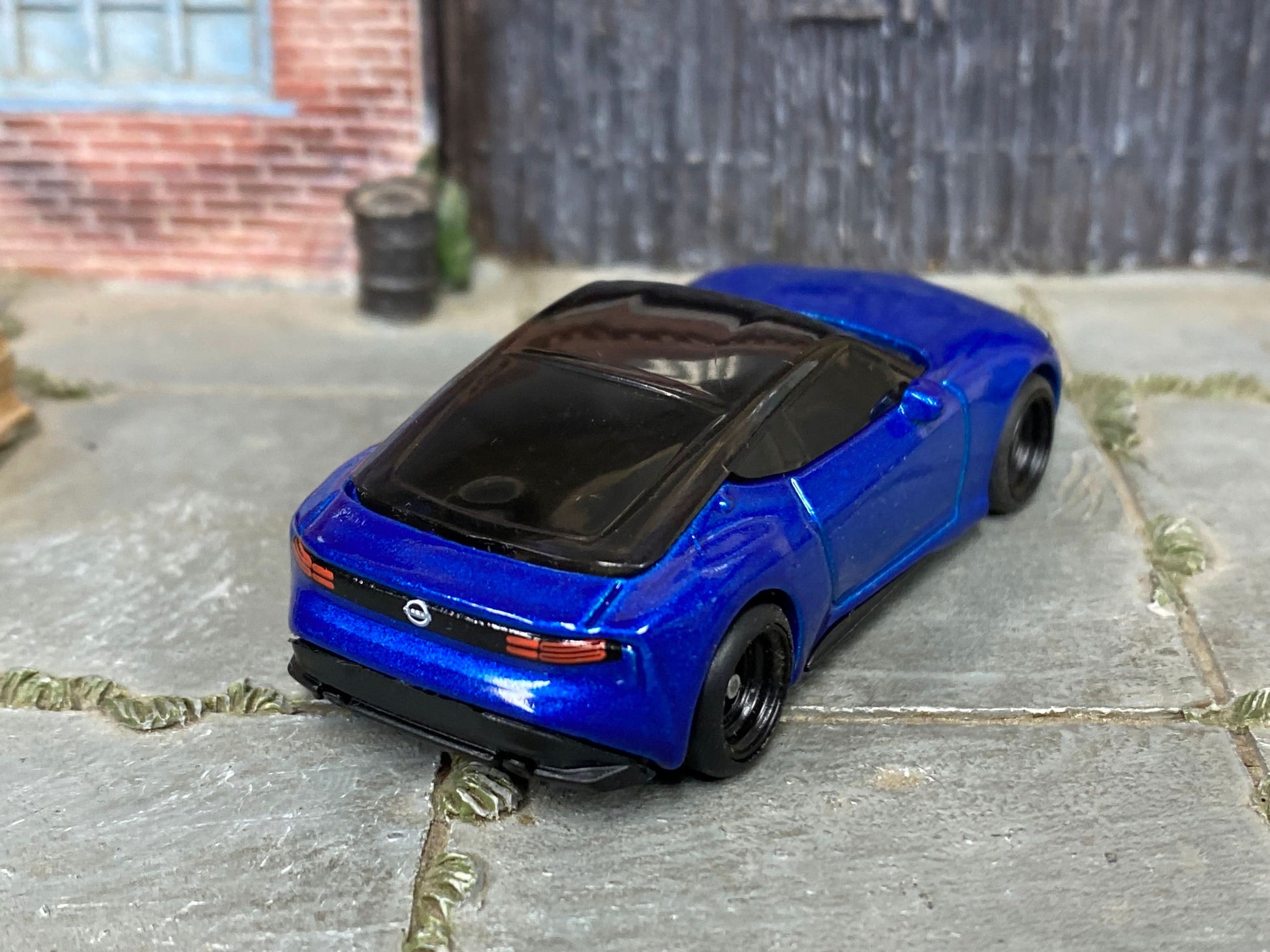Custom Hot Wheels - 2023 Nissan Z - Blue - Black Mag Wheels - Rubber Tires