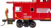 Bachmann HO Scale 36-Foot Wide-Vision Caboose - Norfolk Southern #555635 — manufacturer product view 3