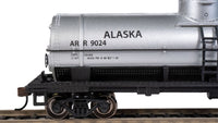 Bachmann HO Scale 40-Foot Single-Dome Tank Car - Alaska Railroad #9024 — manufacturer product view 3