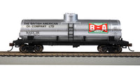 Bachmann HO Scale 40-Foot Single-Dome Tank Car - British American Oil — manufacturer product view 2