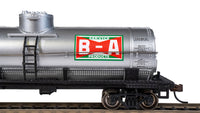 Bachmann HO Scale 40-Foot Single-Dome Tank Car - British American Oil — manufacturer product view 3