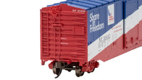 Bachmann HO 50' Sliding Door Boxcar (US Saving Bonds) - Northern Pacific #31432 (without roofwalk) — manufacturer product view 3